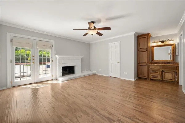 $245,000 | 1229 Roaring Springs Road, Fort Worth, TX 76114