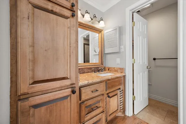 $245,000 | 1229 Roaring Springs Road, Fort Worth, TX 76114
