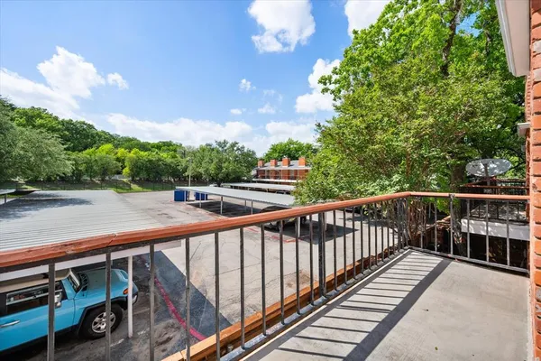 $245,000 | 1229 Roaring Springs Road, Fort Worth, TX 76114