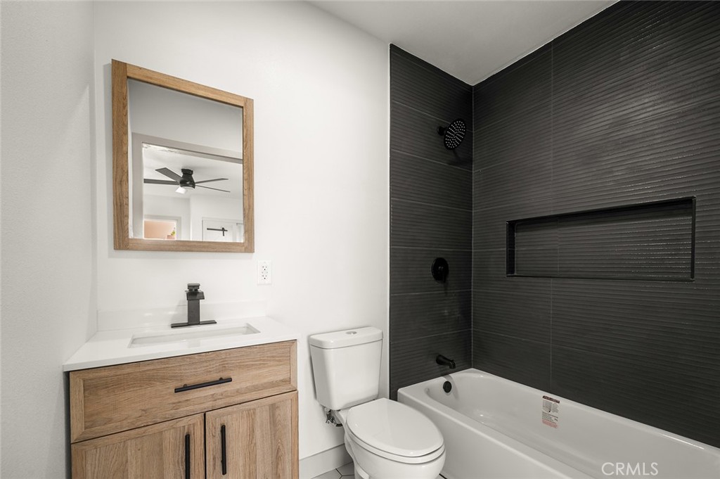 924 West Almond Street Compton, CA 90220 - Photo 26 of 44 Virtually staged