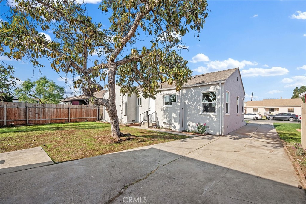 924 West Almond Street Compton, CA 90220 - Photo 34 of 44