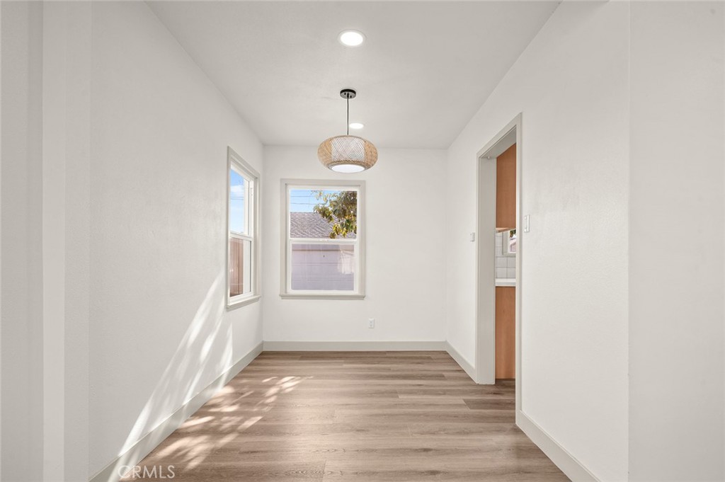 924 West Almond Street Compton, CA 90220 - Photo 8 of 44