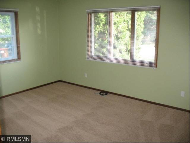 7734 Steepleview Road Woodbury, MN 55125 - Photo 8 of 11 Gallery Image 8