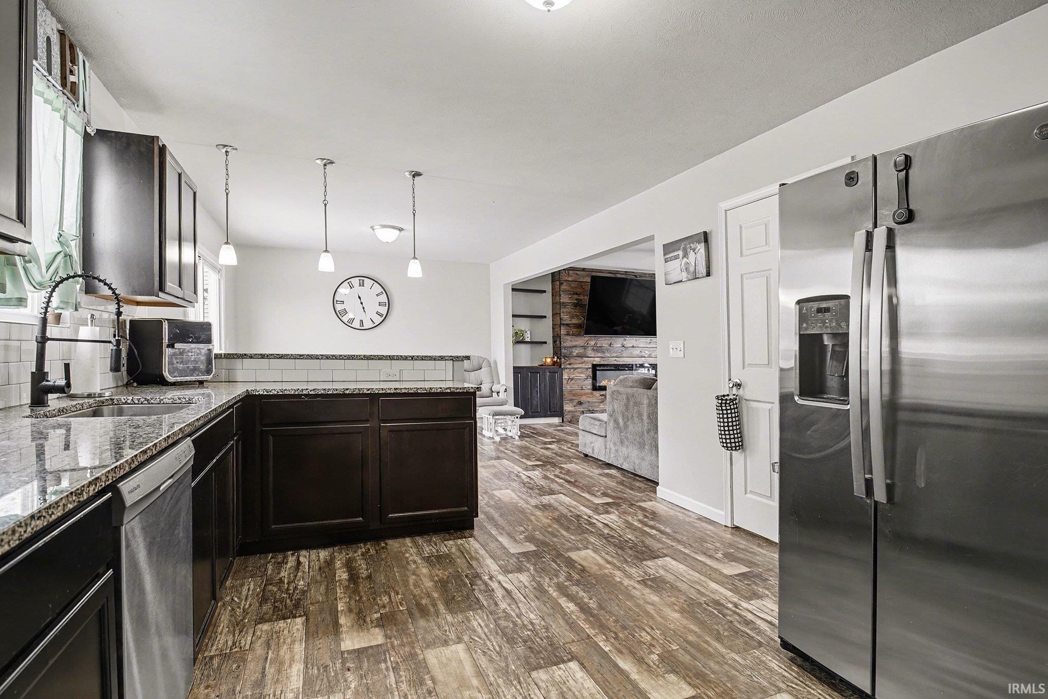 1335 Sand Hills Point Goshen, IN 46526 - Photo 15 of 29