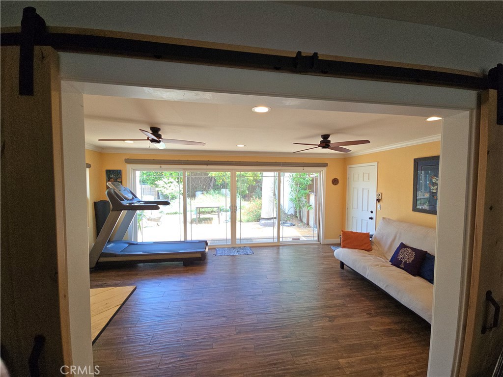 6568 Mt Diablo Avenue Riverside, CA 92506 - Photo 10 of 25