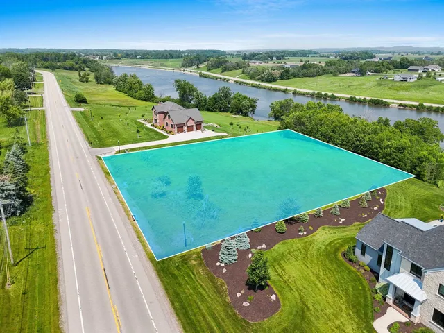 $400,000 | 4079 Lost Dauphin Road, Wrightstown, WI 54180