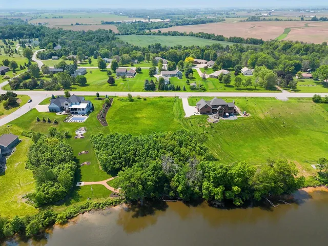 $400,000 | 4079 Lost Dauphin Road, Wrightstown, WI 54180