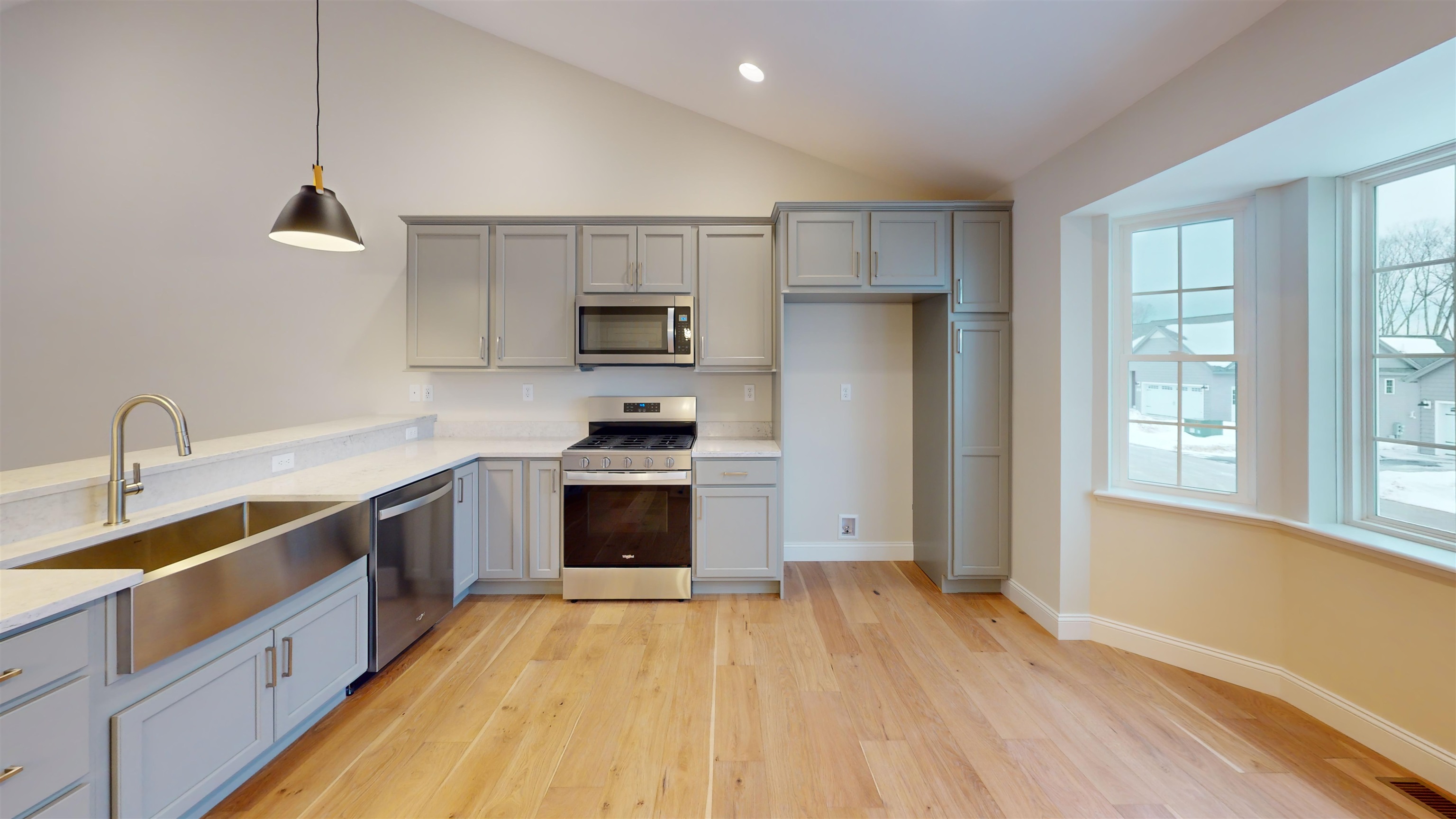 3 A Connor Court, Unit 3A Epping, NH 03042 - Photo 5 of 36