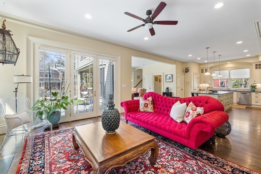 7 Locust Avenue Lexington, MA 02421 - Photo 9 of 41 Gallery Image 9