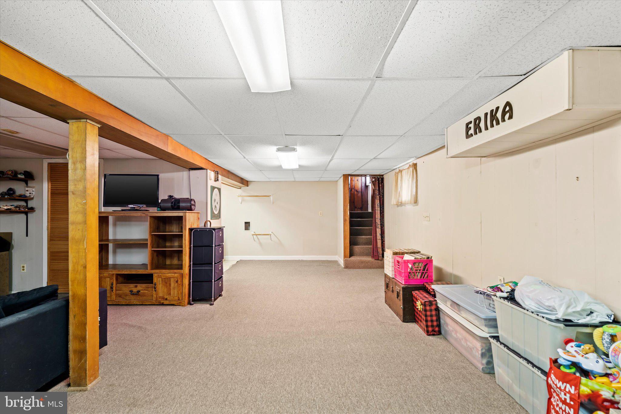 186 Beal Street Hamilton, NJ 08610 - Photo 18 of 23 Finished basement