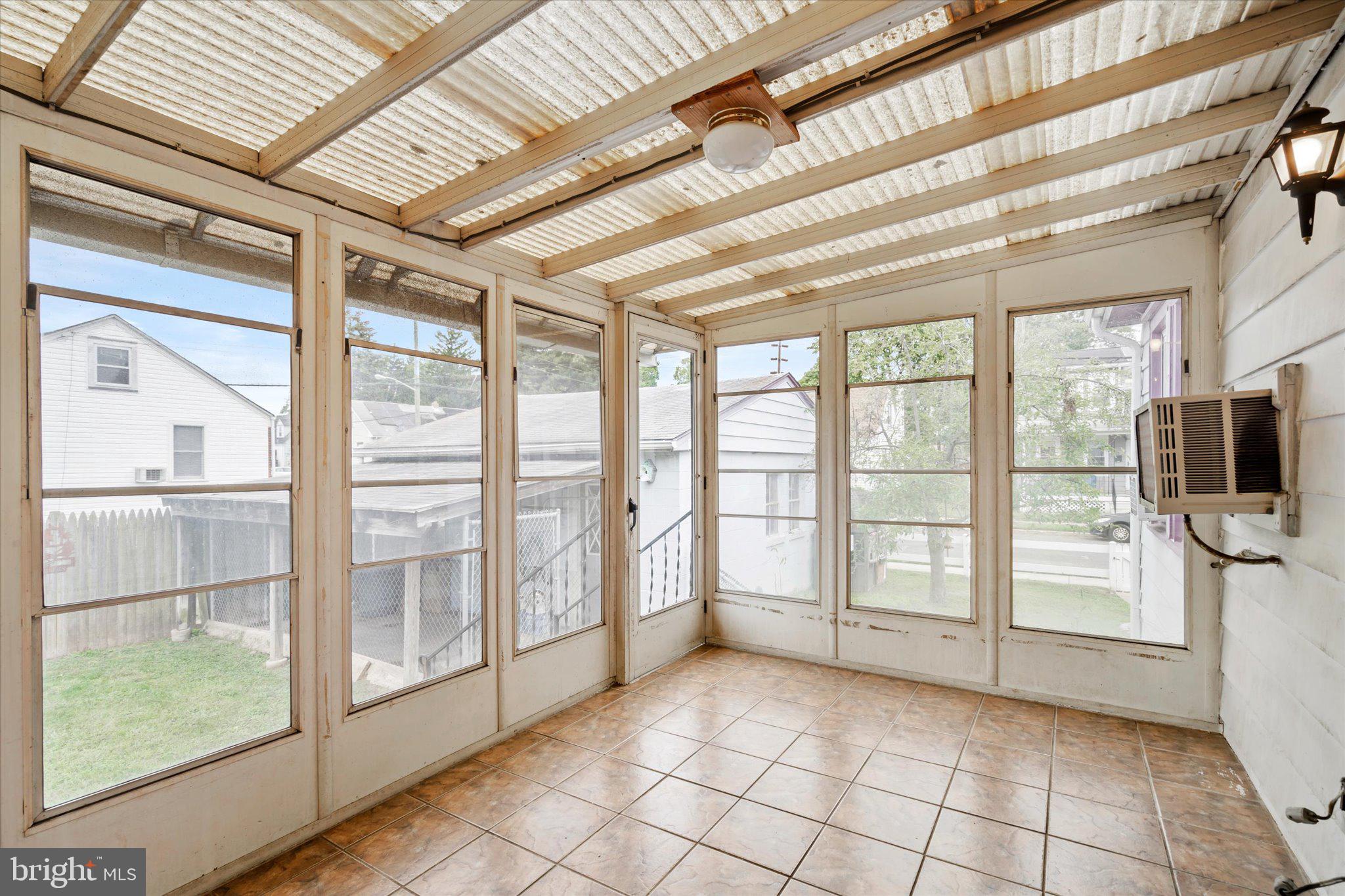 186 Beal Street Hamilton, NJ 08610 - Photo 19 of 23 Enclosed Florida room