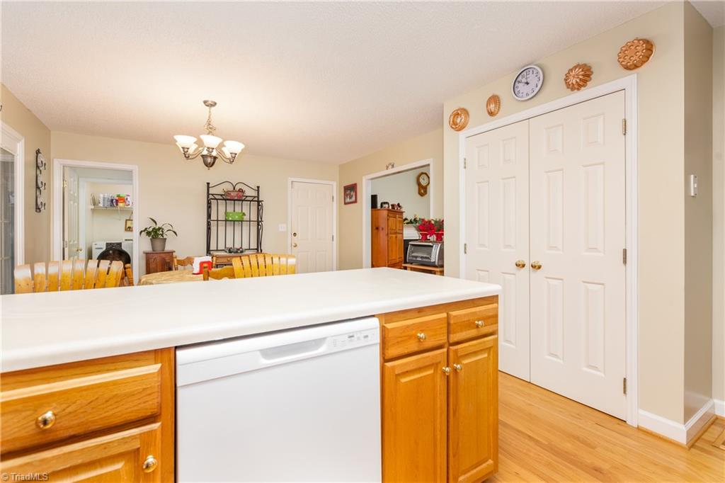 1824 Harper Spring Drive Clemmons, NC 27012 - Photo 13 of 42