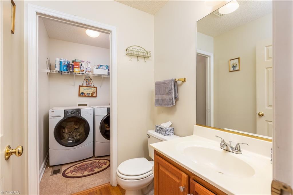 1824 Harper Spring Drive Clemmons, NC 27012 - Photo 14 of 42