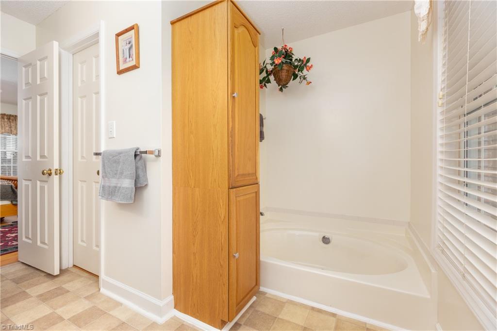 1824 Harper Spring Drive Clemmons, NC 27012 - Photo 19 of 42