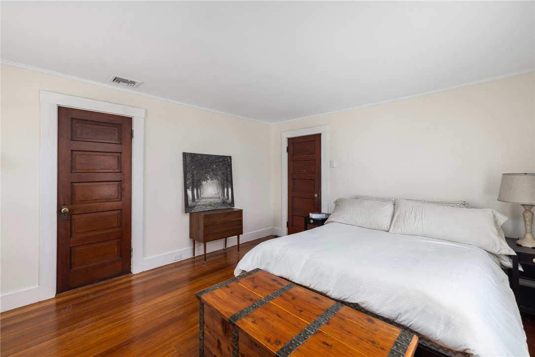 207 Rochambeau Avenue Providence, RI 02906 - Photo 22 of 39 original hardwood doors..