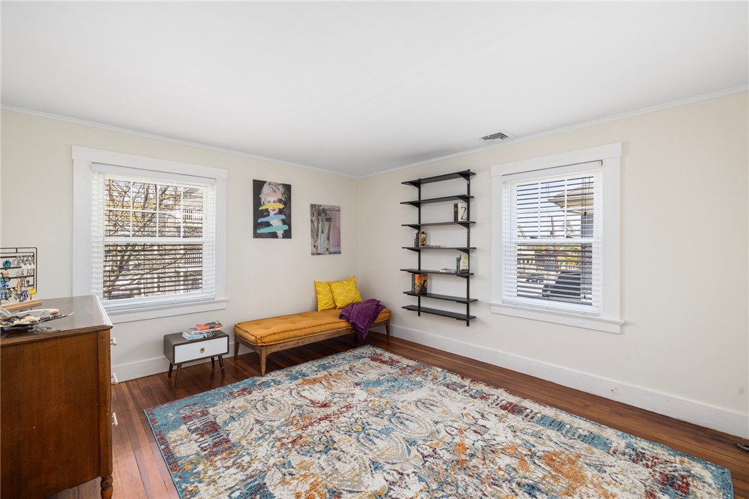 207 Rochambeau Avenue Providence, RI 02906 - Photo 23 of 39 high ceilings...
