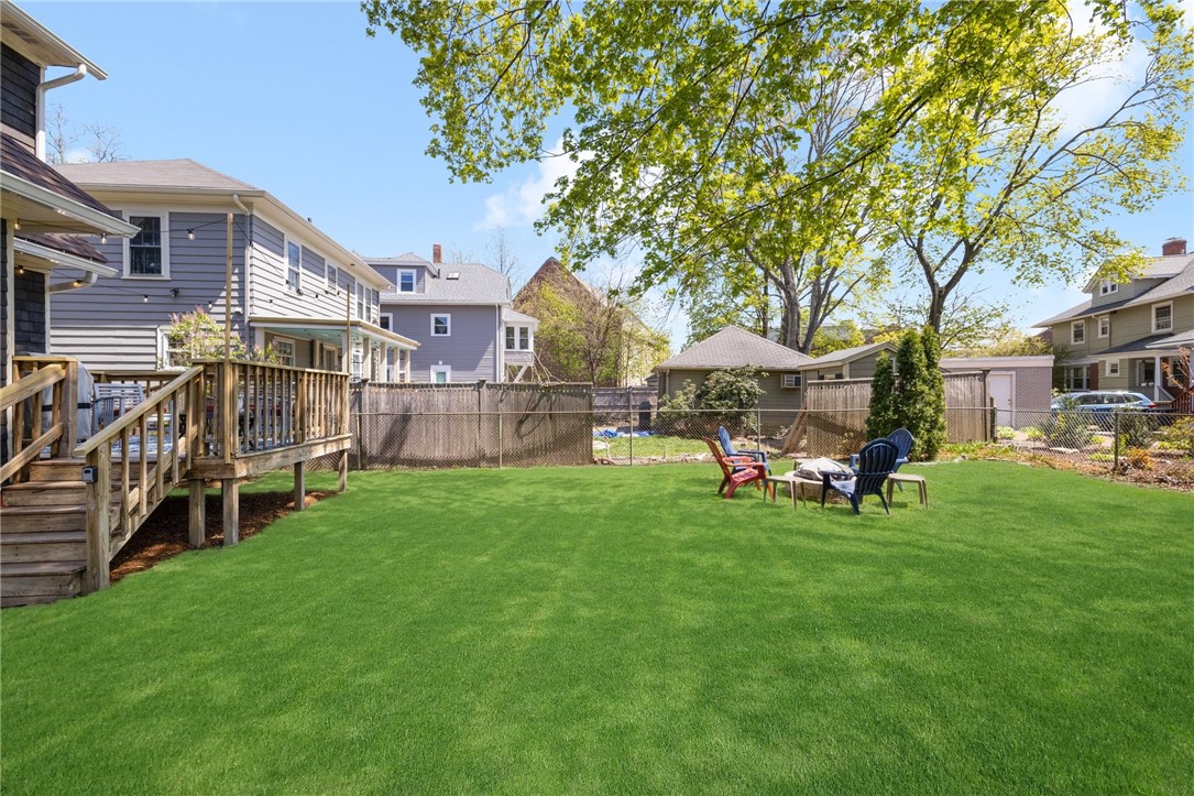207 Rochambeau Avenue Providence, RI 02906 - Photo 4 of 39 Gallery Image 4