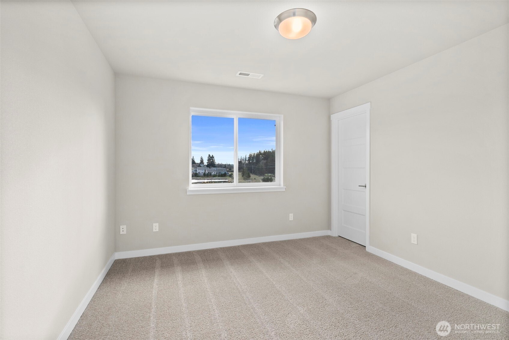 727 Maggee Street Southeast Lacey, WA 98513 - Photo 28 of 33