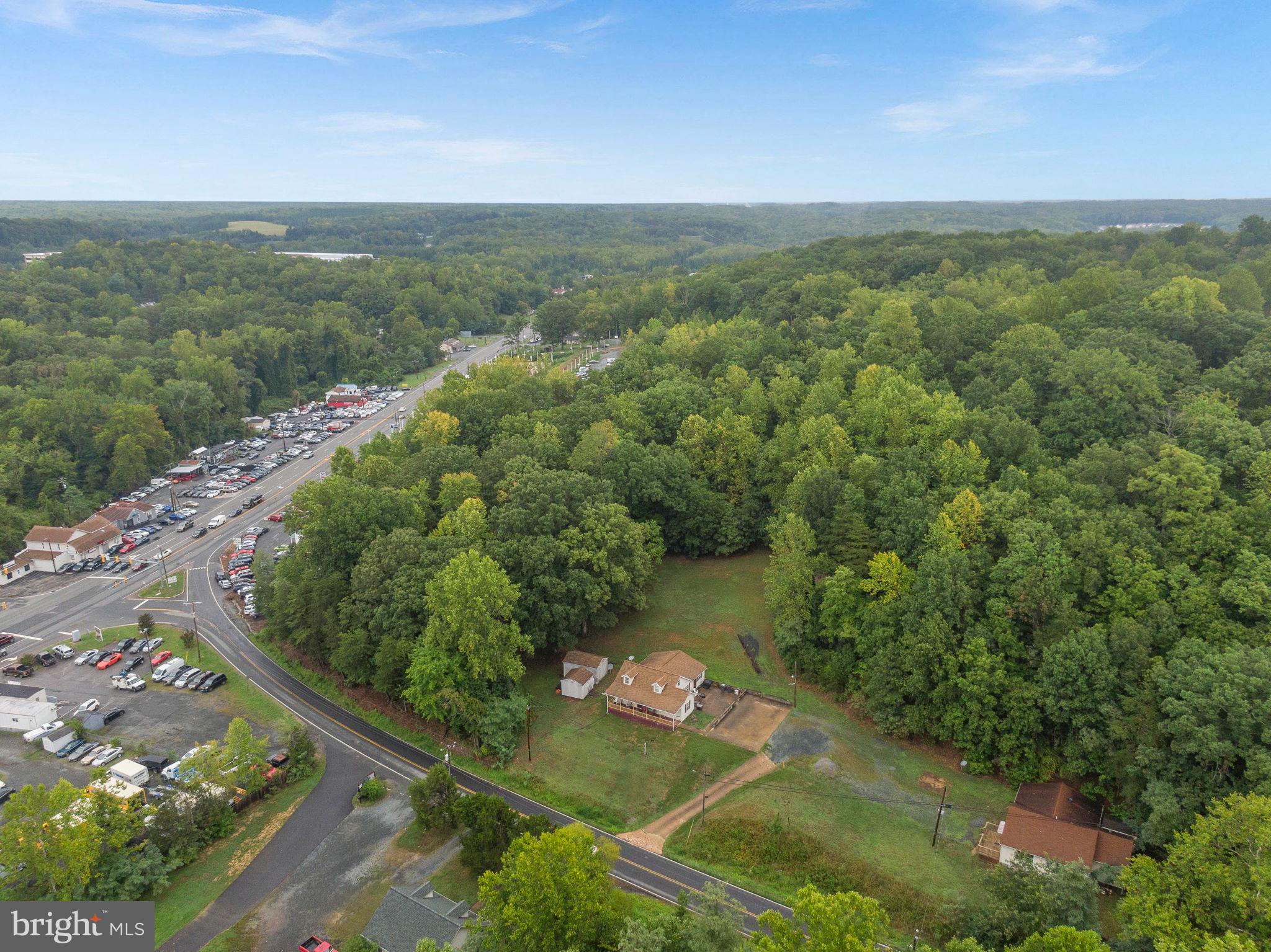 804 Telegraph Road Stafford, VA 22554 - Photo 14 of 39 a view of a city with lush green forest