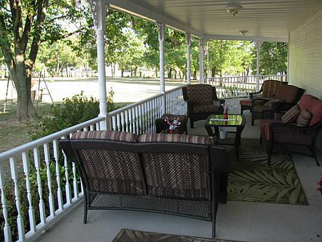 5601 Westfall Road Southwest Lancaster, OH 43130 - Photo 13 of 32