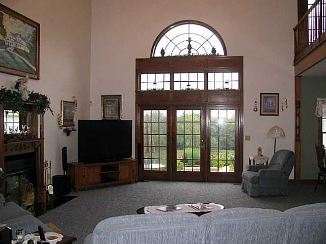 5601 Westfall Road Southwest Lancaster, OH 43130 - Photo 17 of 32