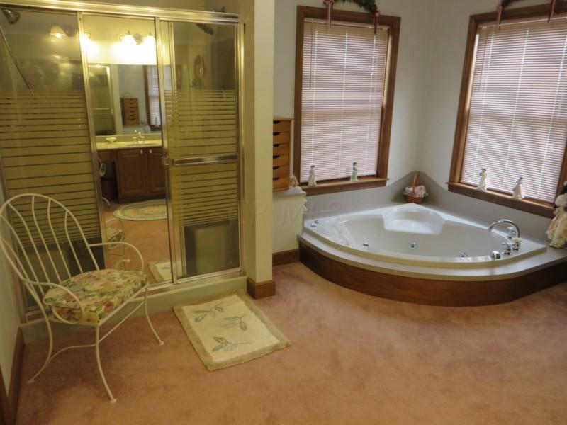 5601 Westfall Road Southwest Lancaster, OH 43130 - Photo 26 of 32