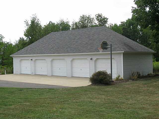 5601 Westfall Road Southwest Lancaster, OH 43130 - Photo 5 of 32