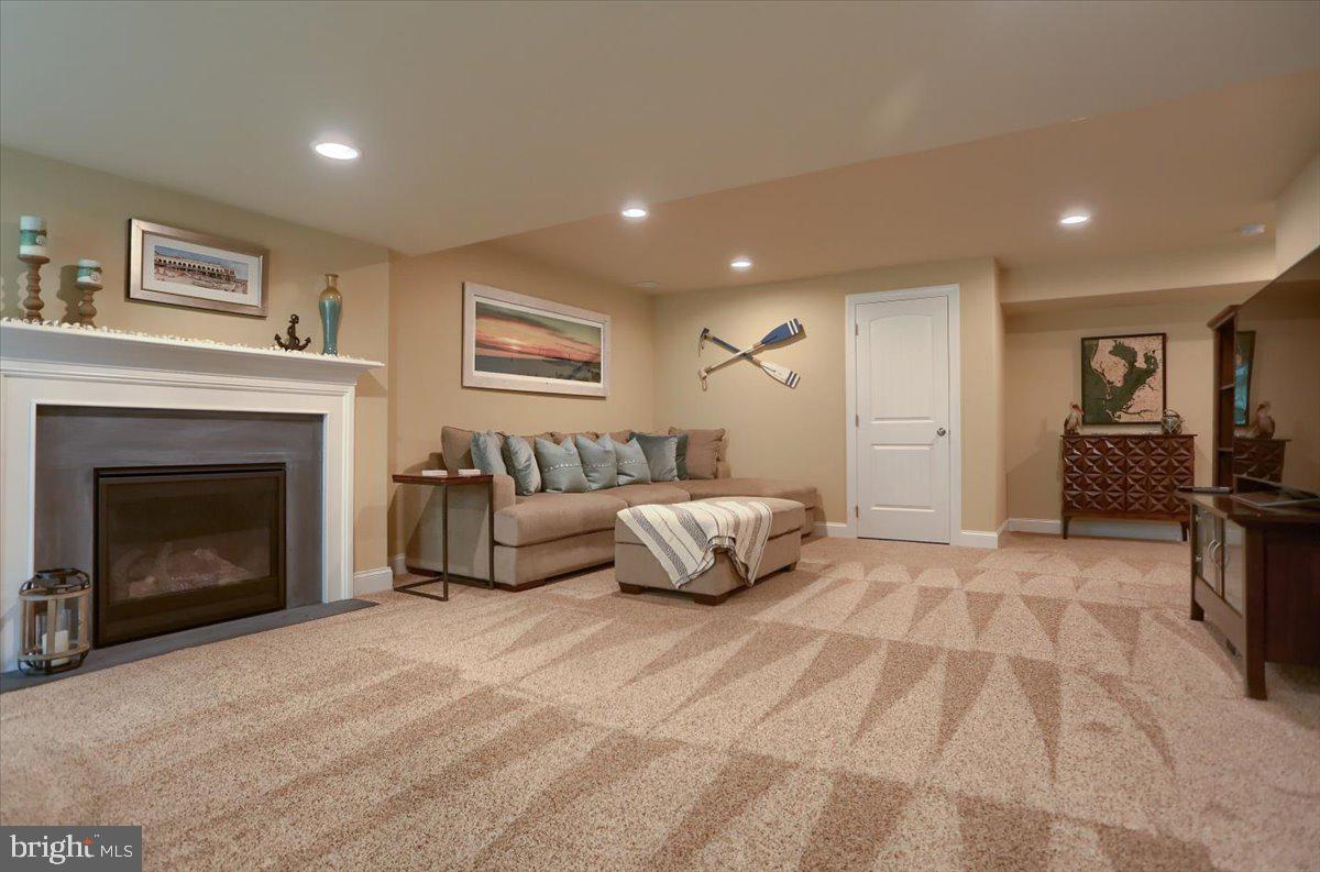 397 Riviera Street Mount Wolf, PA 17347 - Photo 36 of 41 Gallery Image 36