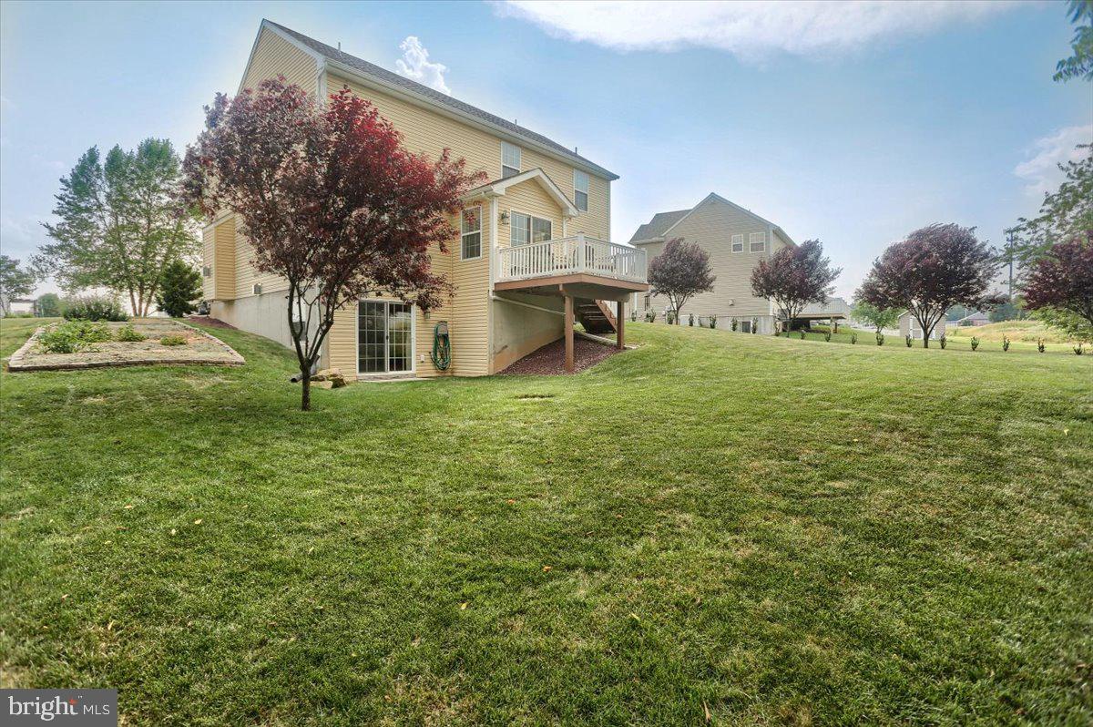 397 Riviera Street Mount Wolf, PA 17347 - Photo 40 of 41 Gallery Image 40