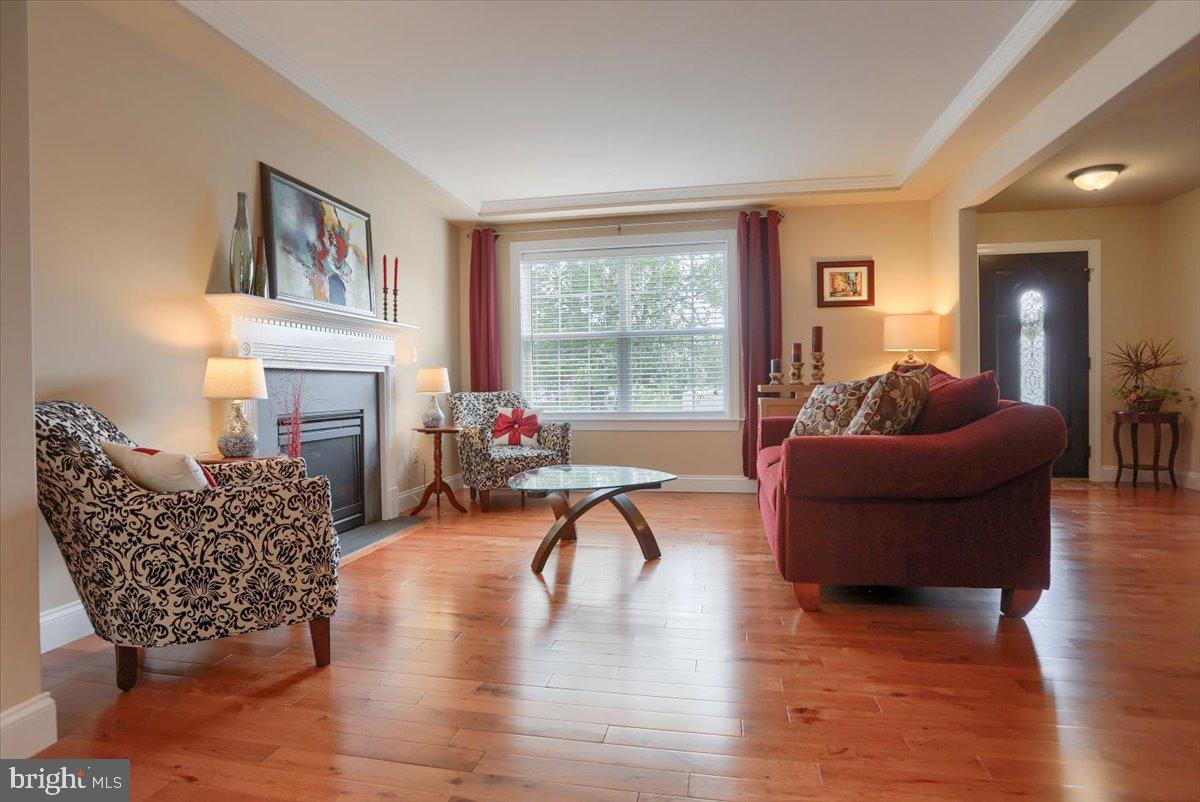 397 Riviera Street Mount Wolf, PA 17347 - Photo 7 of 41 Gallery Image 7