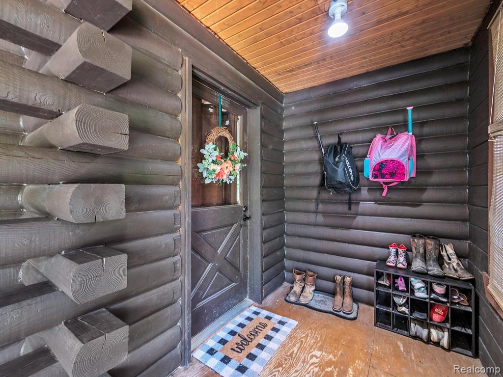 2175 Miller Road Metamora, MI 48455 - Photo 5 of 49