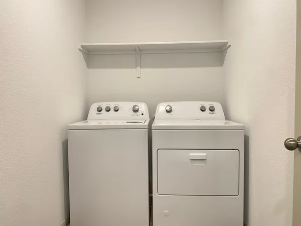 $2,150 | 131 Fort Clark Springs Drive, Hutto, TX 78634