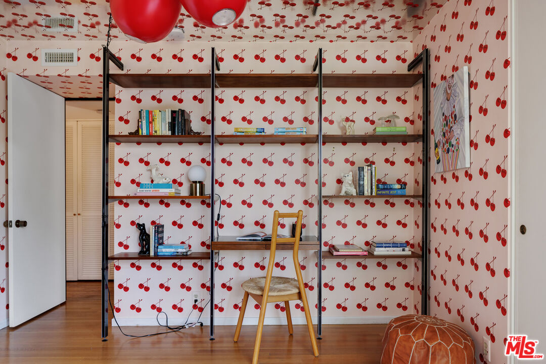 4520 Dundee Drive Los Angeles, CA 90027 - Photo 43 of 63