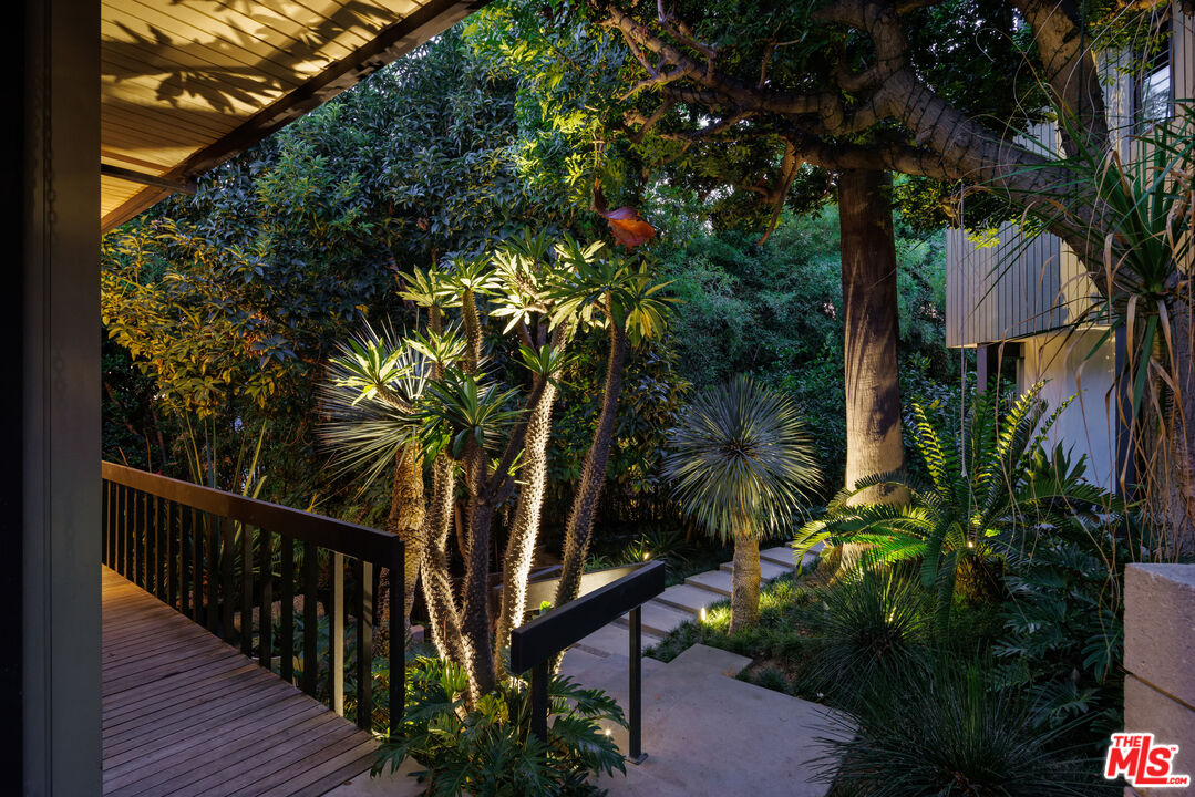 4520 Dundee Drive Los Angeles, CA 90027 - Photo 56 of 63