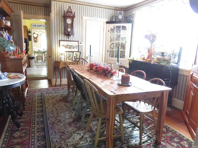 $299,000 | 910 East 2nd Street, Madison, IN 47250