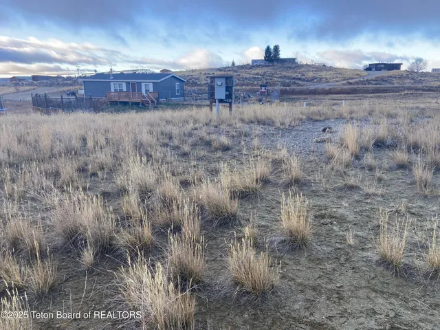 $59,900 | 3 Oriole Lane, Pinedale, WY 82941