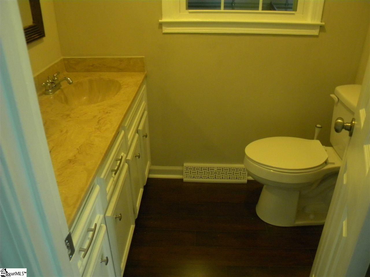 309 Devenger Road Greer, SC 29650 - Photo 8 of 16 Gallery Image 8