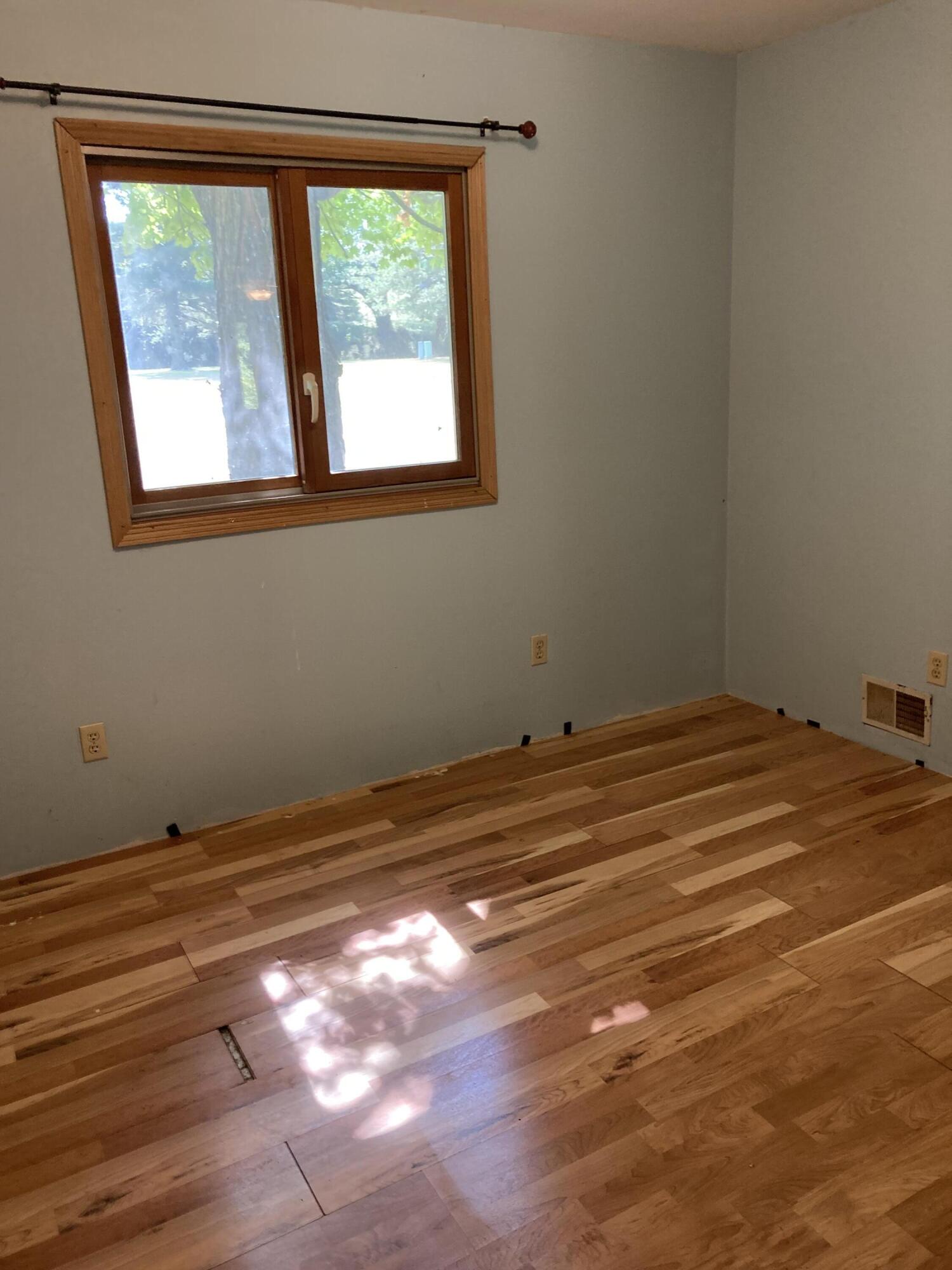 11248 Phal Road Grass Lake, MI 49240 - Photo 11 of 30 IMG_0007