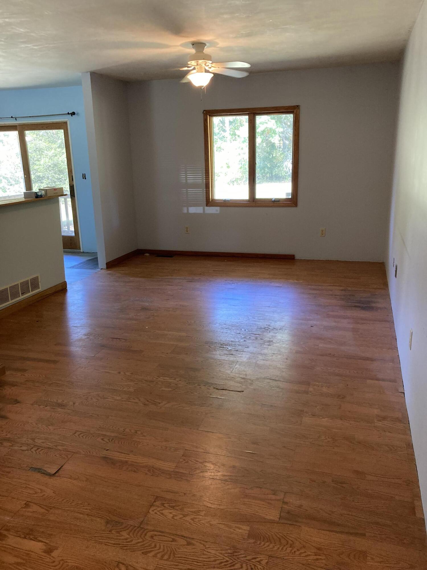 11248 Phal Road Grass Lake, MI 49240 - Photo 5 of 30 IMG_0004