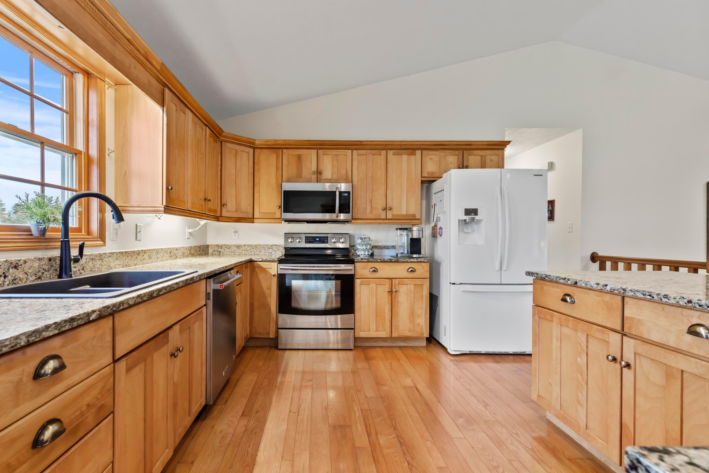 11121 Tucker Road Mount Vernon, OH 43050 - Photo 11 of 50 Kitchen