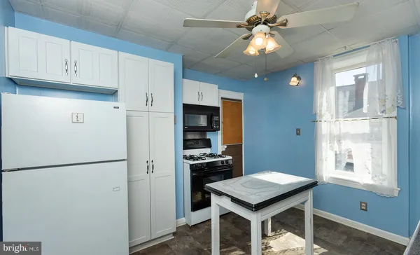 $1,395 | 112 Nissley Street, Unit 2, Middletown, PA 17057