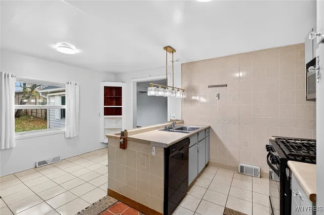 $229,000 | 78 Grand Boulevard, Cheektowaga, NY 14225