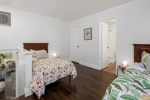 $1,299,000 | 1570 Linwood Street, San Diego, CA 92103