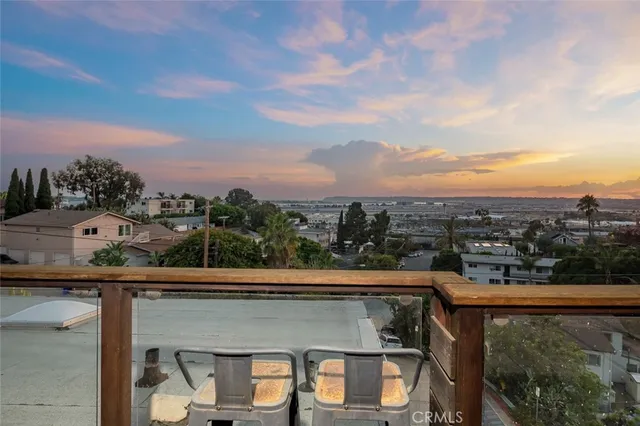 $1,299,000 | 1570 Linwood Street, San Diego, CA 92103