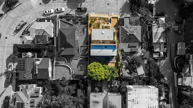 $1,299,000 | 1570 Linwood Street, San Diego, CA 92103