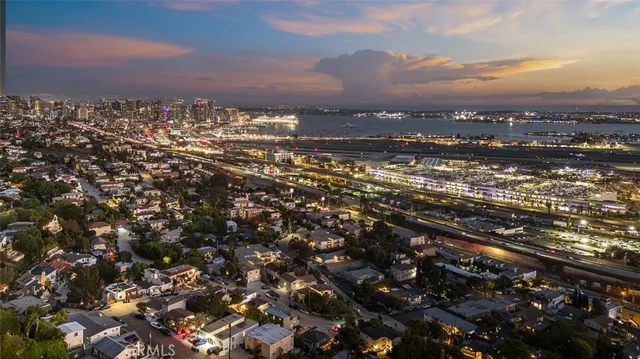 $1,299,000 | 1570 Linwood Street, San Diego, CA 92103