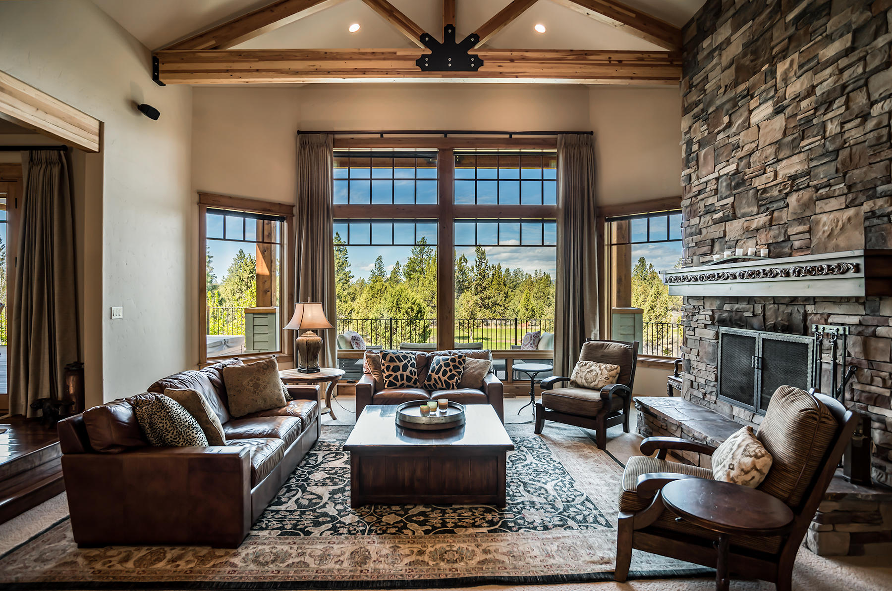 21880 Rickard Road Bend, OR 97702 - Photo 10 of 42 Vaulted Great Room