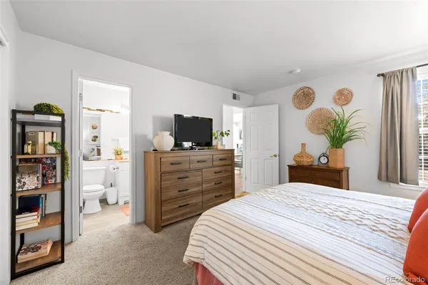 $344,900 | 6711 South Ivy Way, Unit A2, Centennial, CO 80112