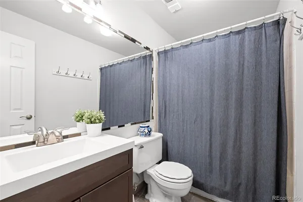 $344,900 | 6711 South Ivy Way, Unit A2, Centennial, CO 80112