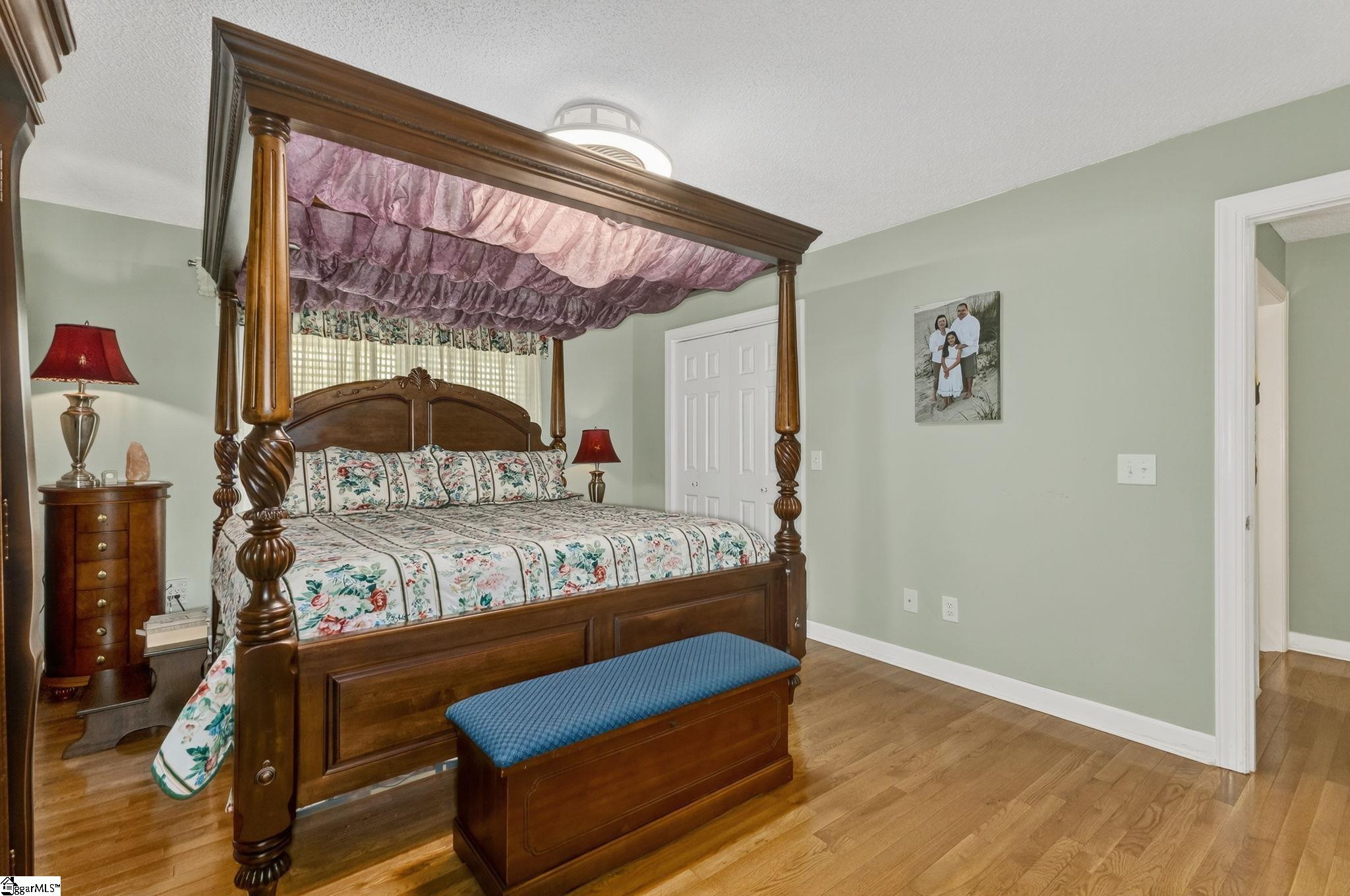 206 Killarney Way Easley, SC 29642 - Photo 8 of 17 Gallery Image 8